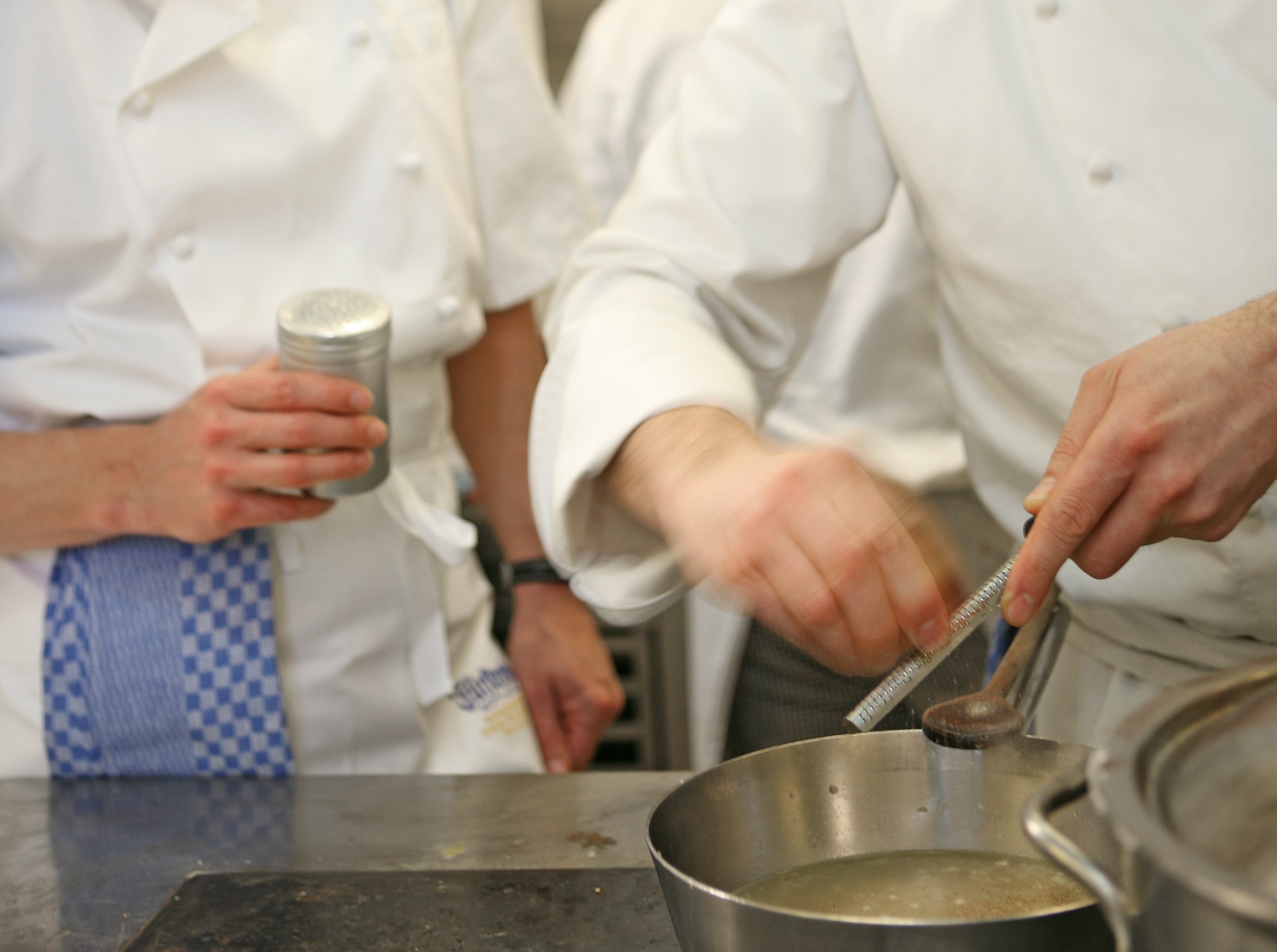Afterwork-Küchen-Spaß Thema Würzen und Abschmecken